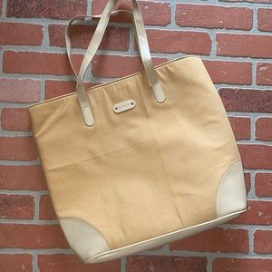 October Jaipur almond tote from causebox